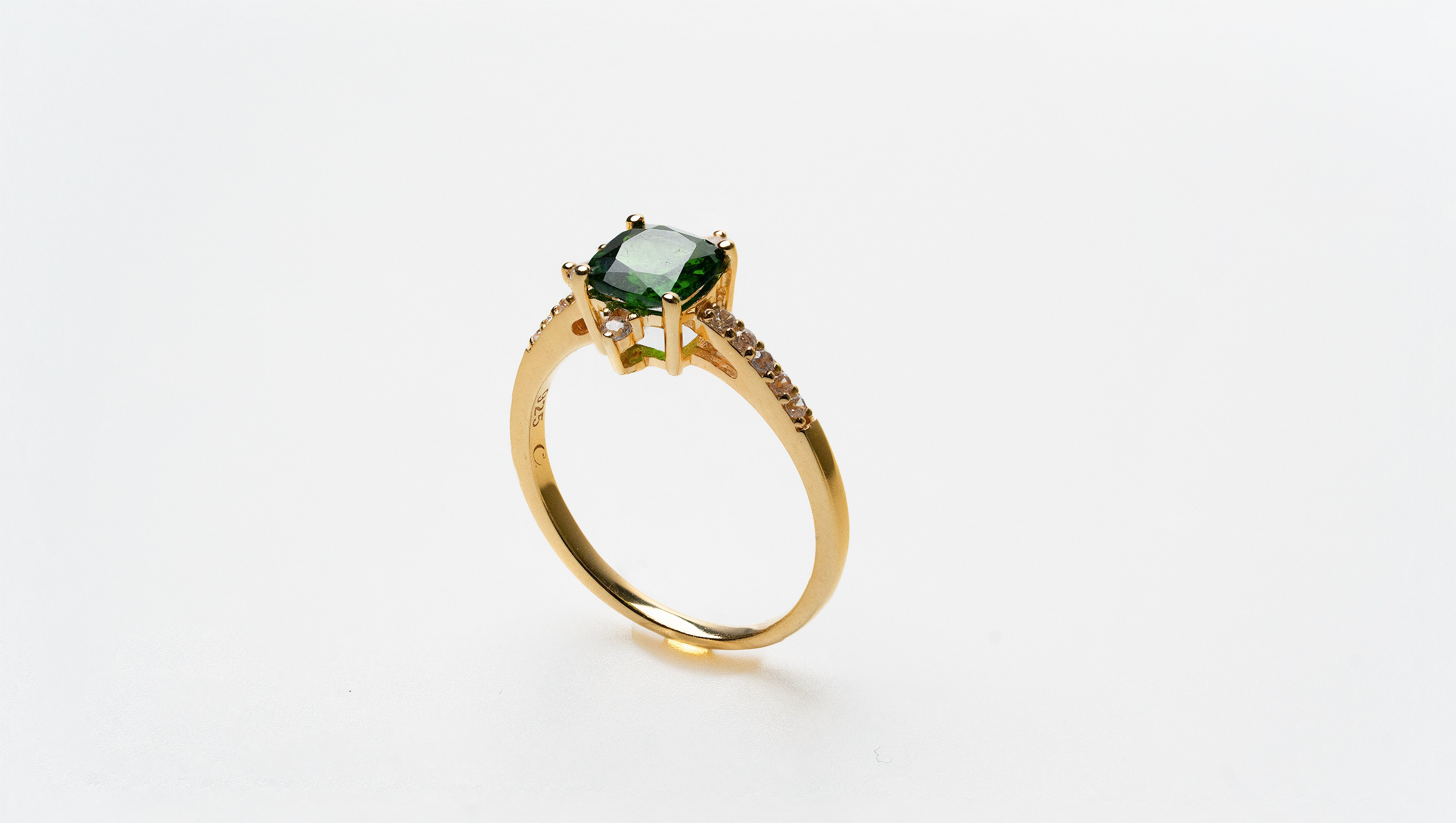 Verde Ring