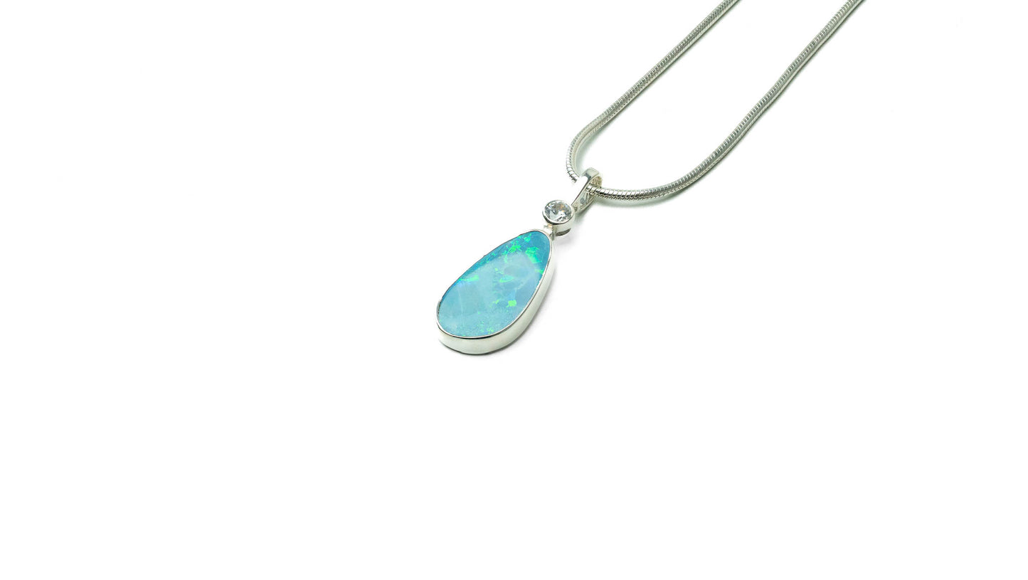The L'Australian Opal Necklace