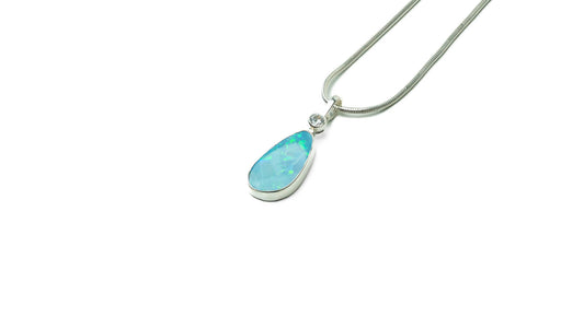 The L'Australian Opal Necklace