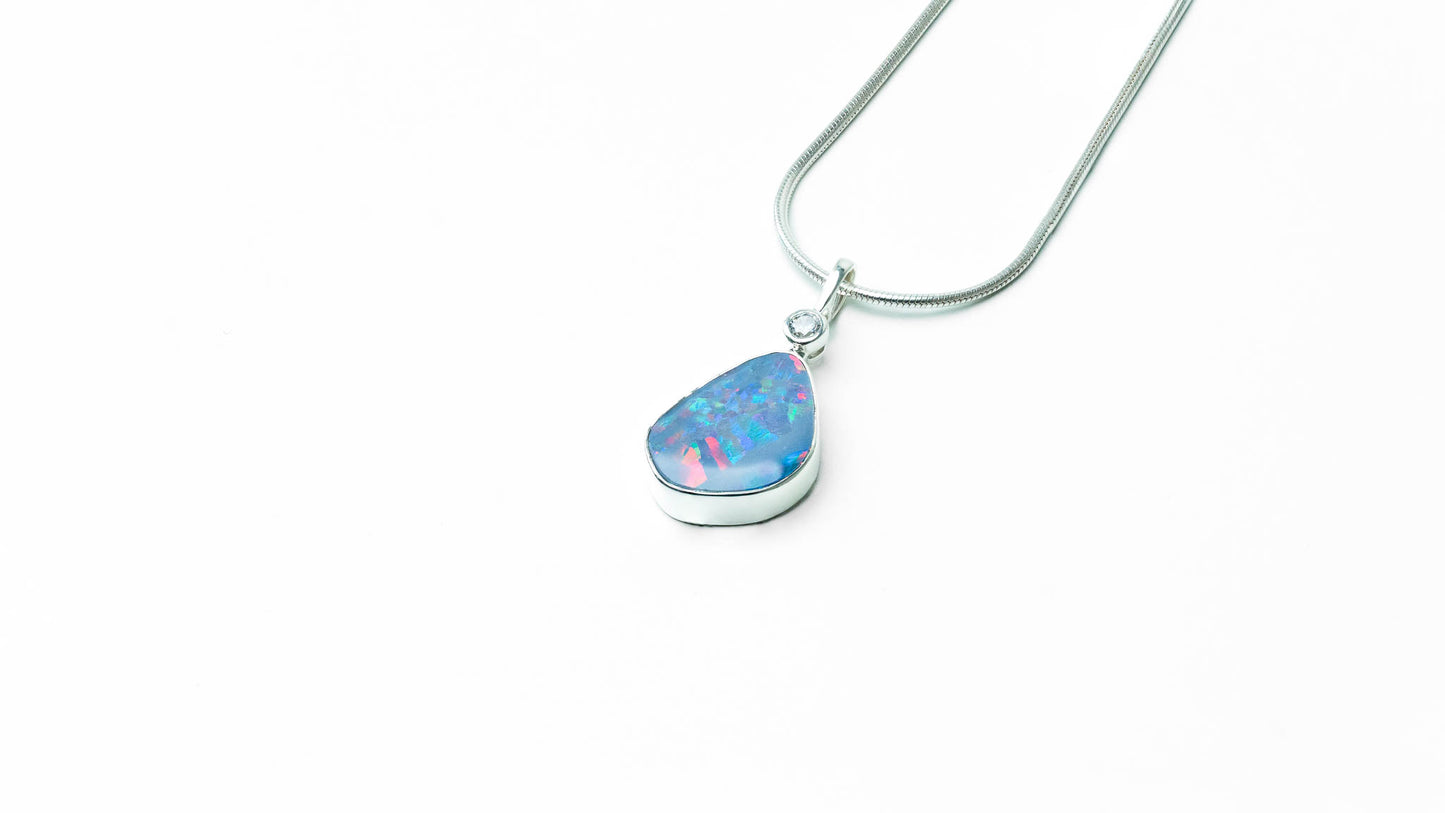 The L'Australian Opal Necklace