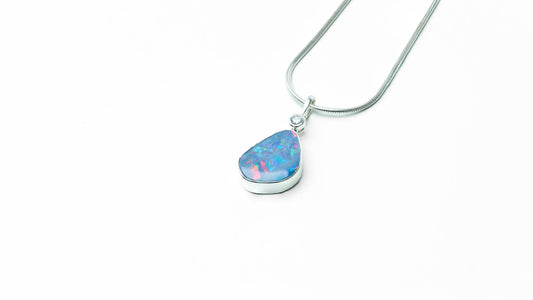 The L'Australian Opal Necklace