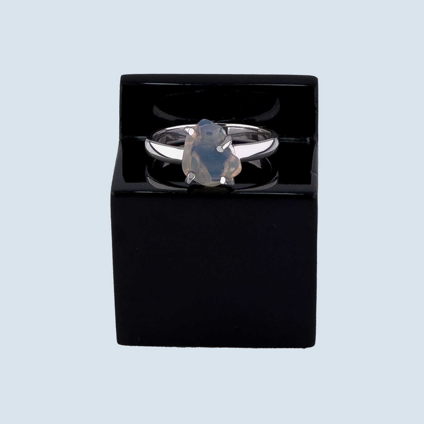 The L’Opale Ring - 2