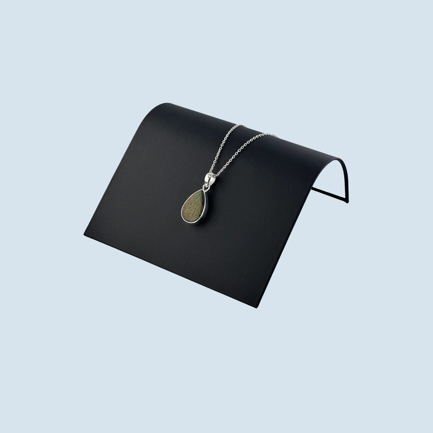 The Eternal Radiance Ketting
