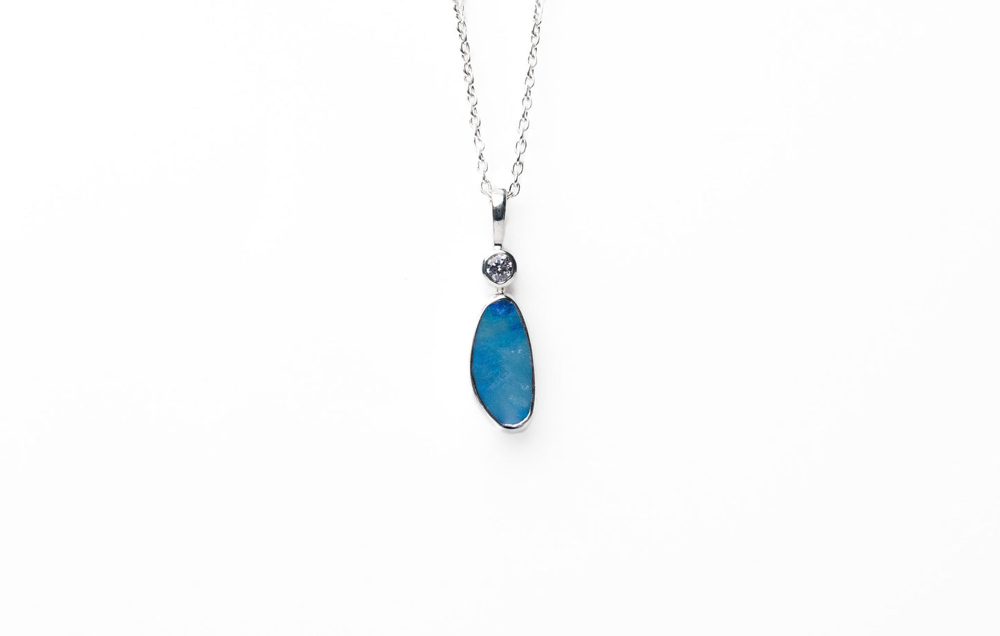 The L’Australian Opale Ketting