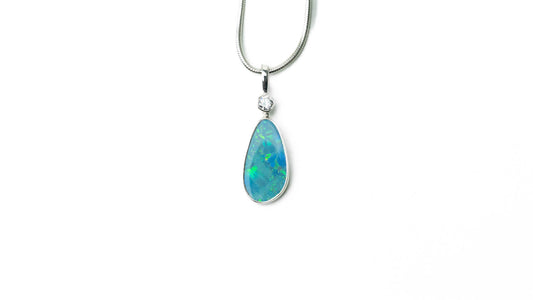 The L'Australian Opal Necklace