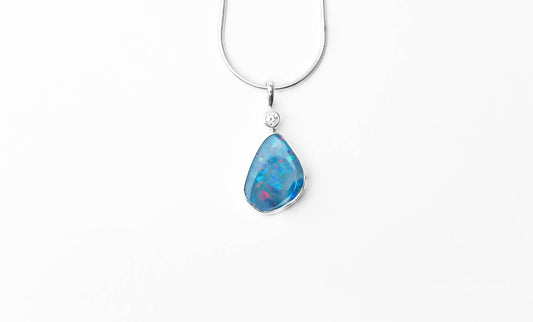 The L'Australian Opal Necklace