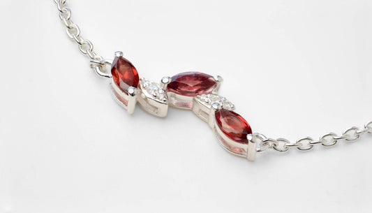 The Daring Armband