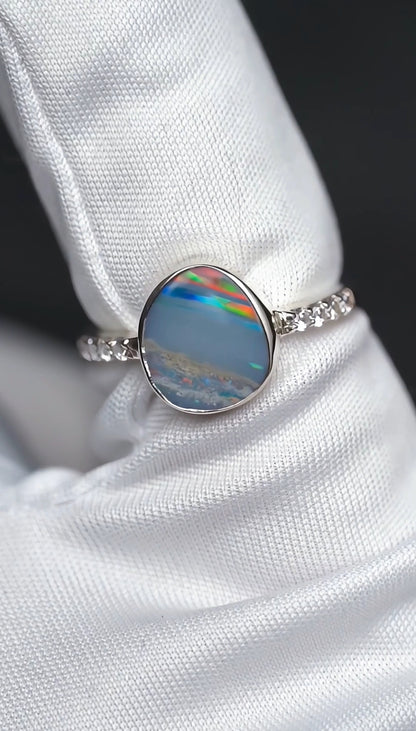 The L’Australian Opale Ring