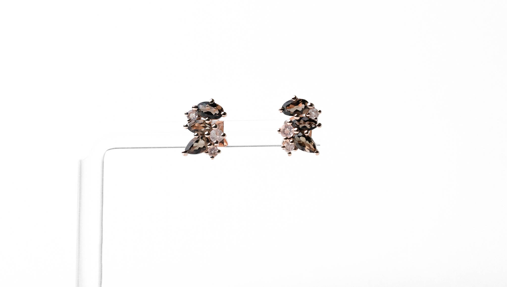 Rose Smoky Earring